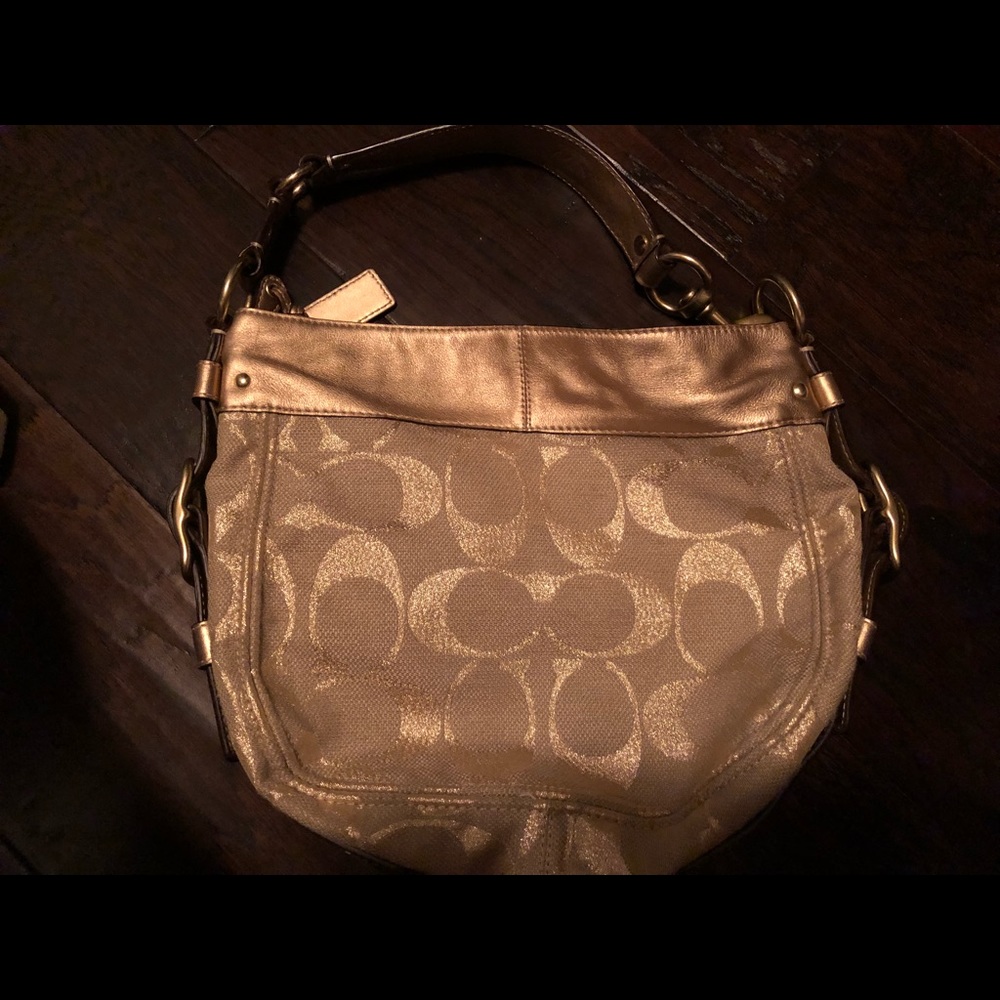 Coach hobo style shoulder bag with matching wallet